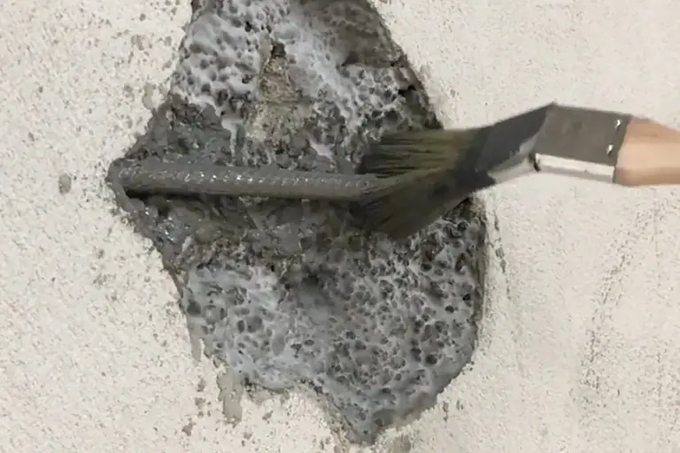 Korrosionsskydd appliceras på armeringsstål