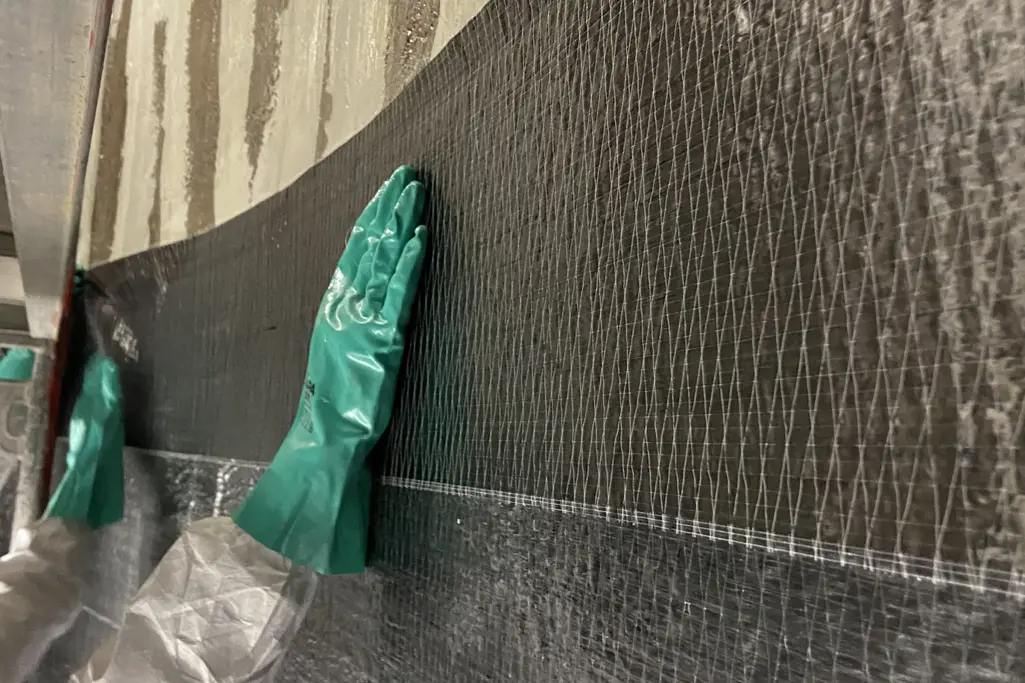 Silo med kolfiberväv